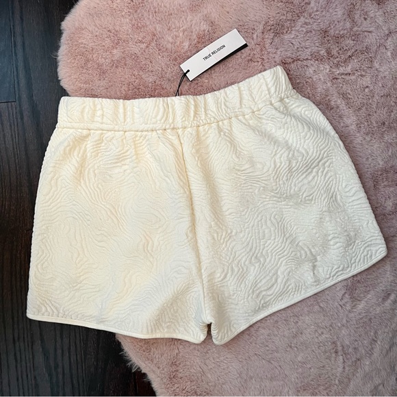 NWT True Religion Cream Novelty Dolphin Shorts - Picture 2 of 3